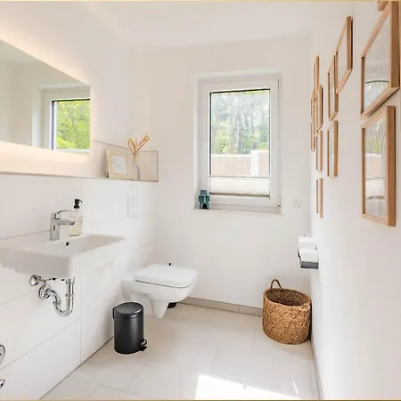 Blaubarschbude Apartment Ostseebad Kölpinsee